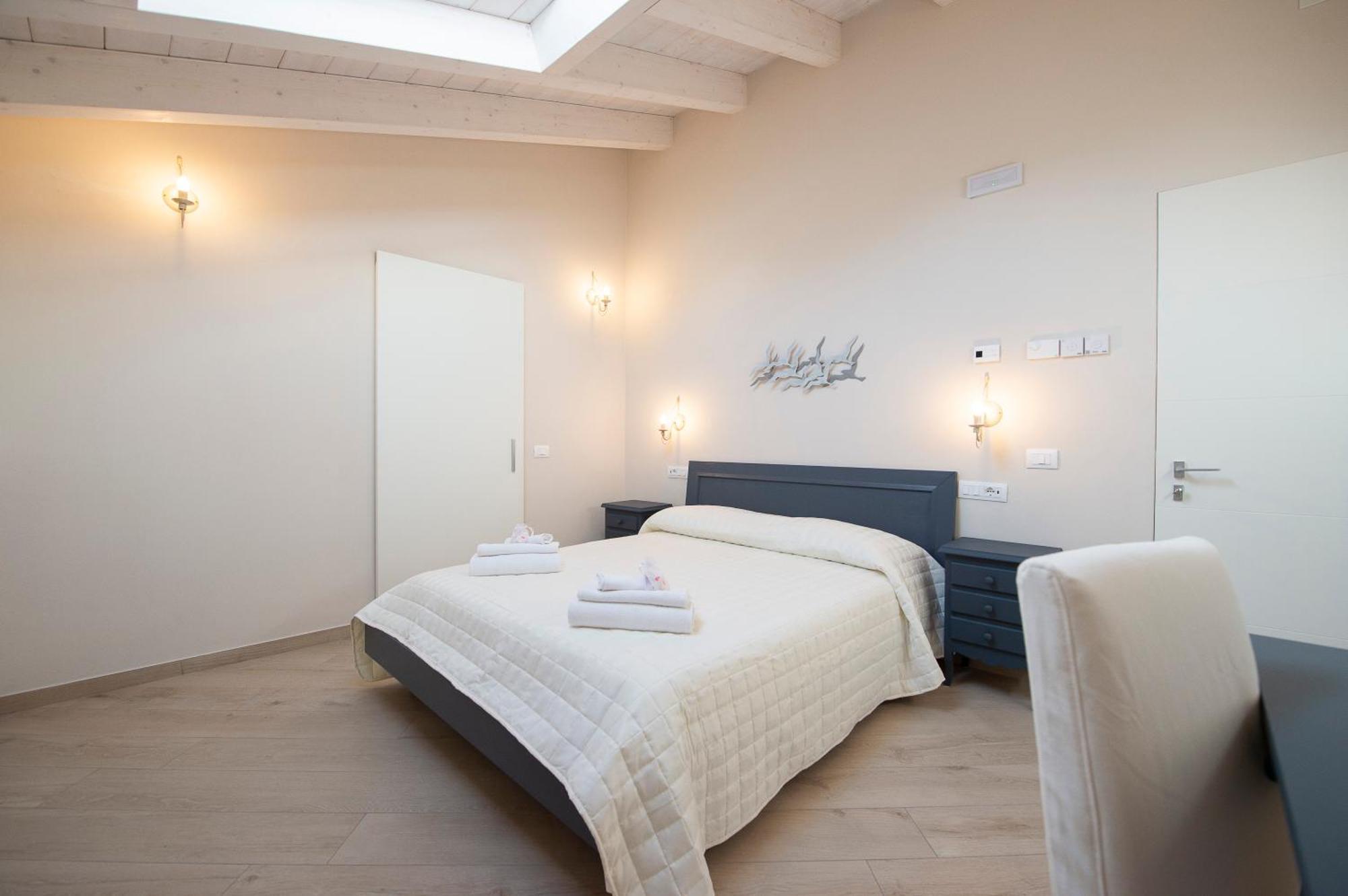 Villino Micol Camere A Due Passi Dal Mare 마리나 디 카라라 외부 사진